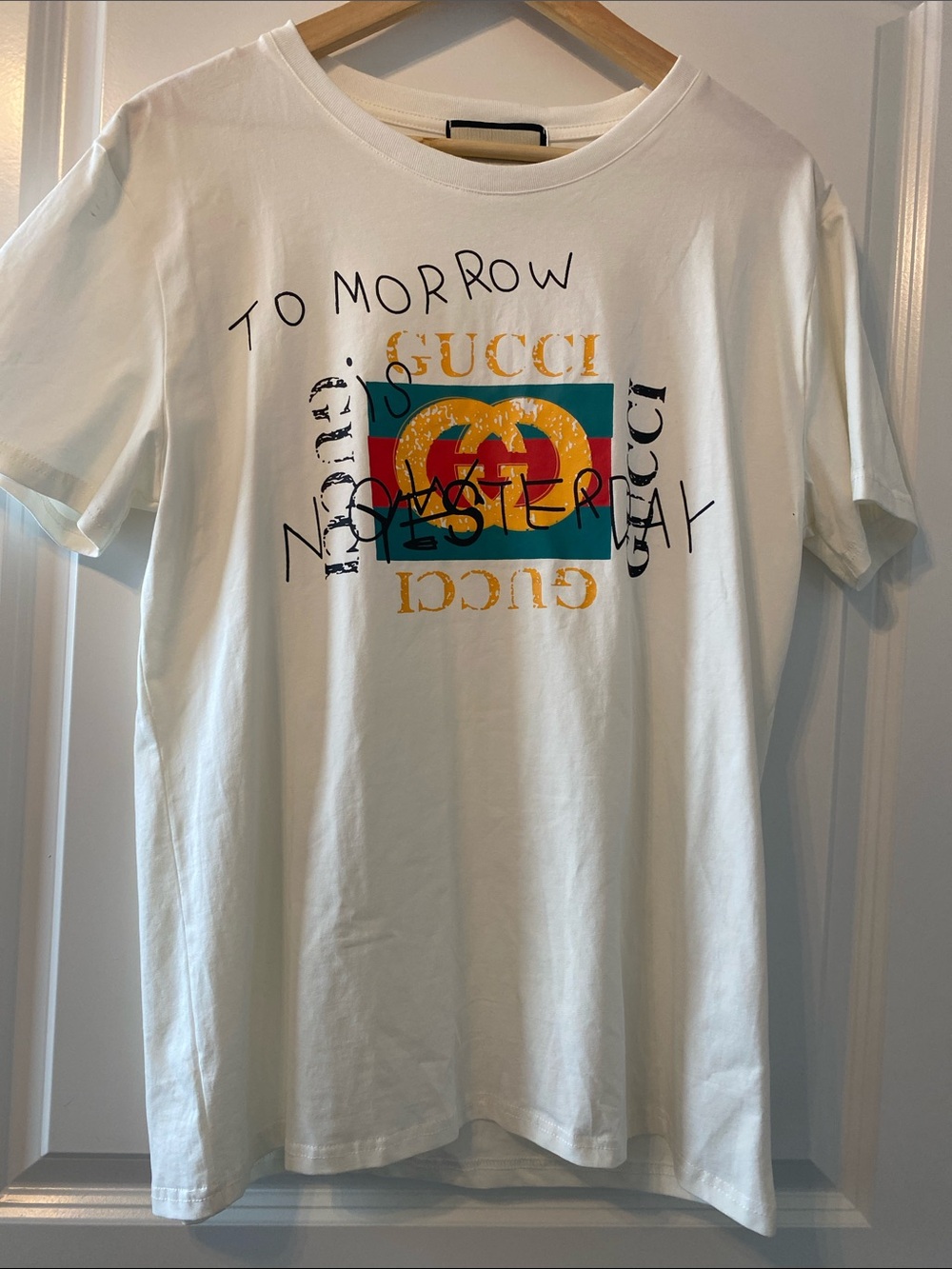 Gucci White Tee with Multicolor Logo and Graphic Script